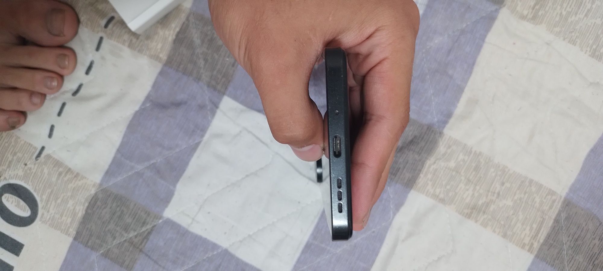 Redmi 13R 5G RAM 4+4