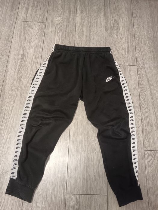 Pantaloni Nike negri