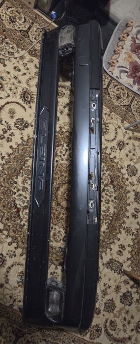 Продам бампер с накладкой alpina на е39