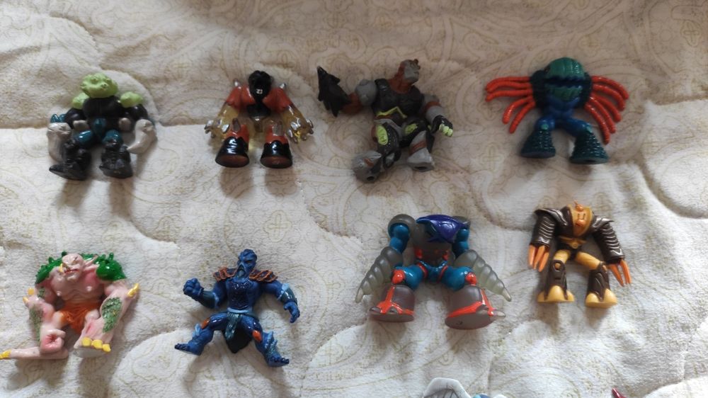 Фигурки на гормити