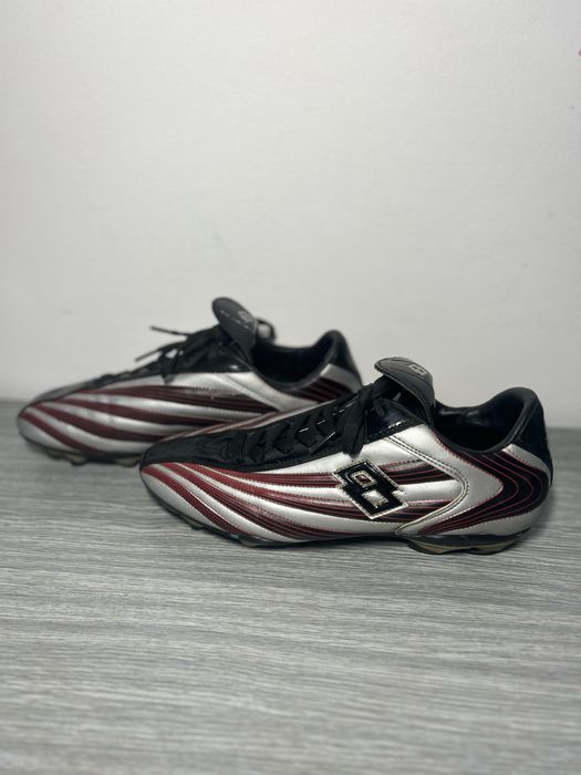 Ghete fotbal Lotto originale - marimea 43