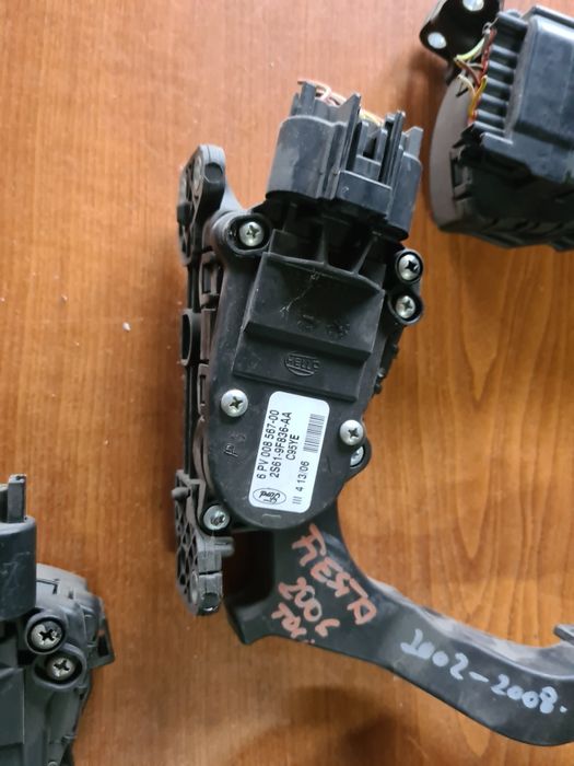 Pedala accelerație Ford C Max Fiesta Mazda2 Fusion