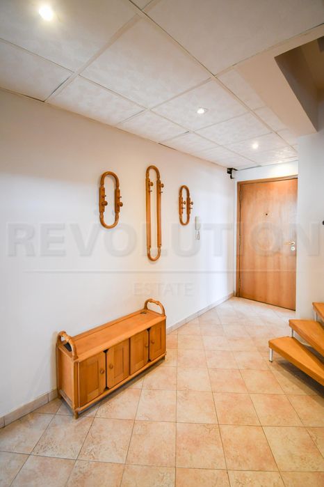 Продава се Тристаен апартамент в София, Медицинска академия - 98 кв.м за 3164 €/кв.м - Снимка #8