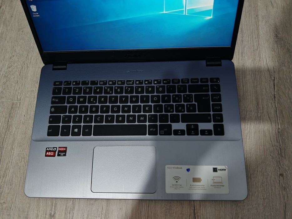 Asus VivoBook X505B