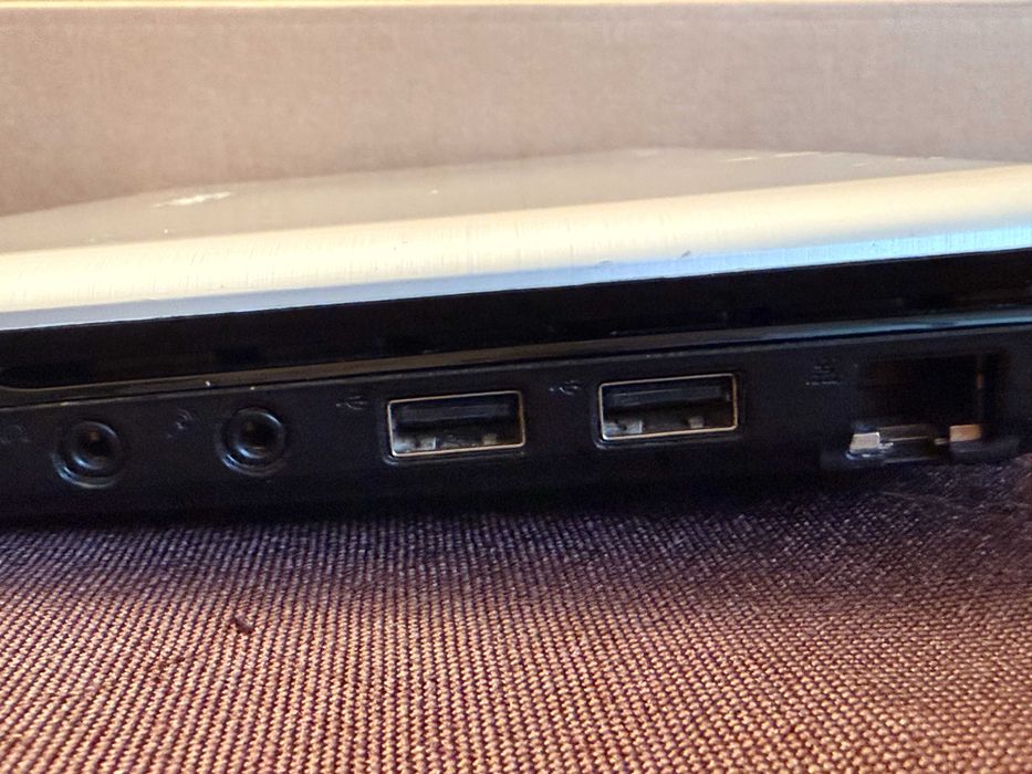 Laptop ASUS Eee PC 1215N, 4GB RAM