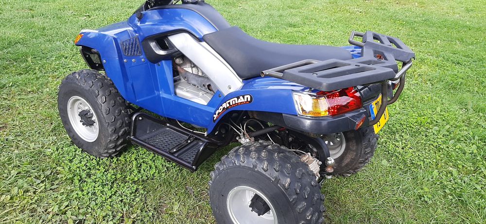 Vând atv Sym 250 cc