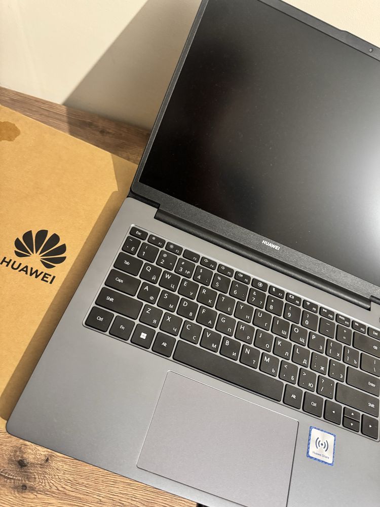 Huawei Matebook D14