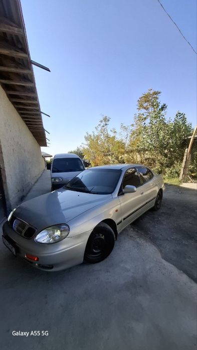 Leganza Daewoo 1988