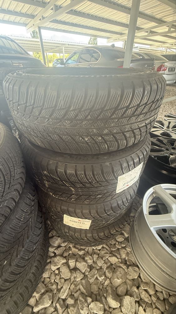 Гуми BRIDGESTONE. 225/55 R 17