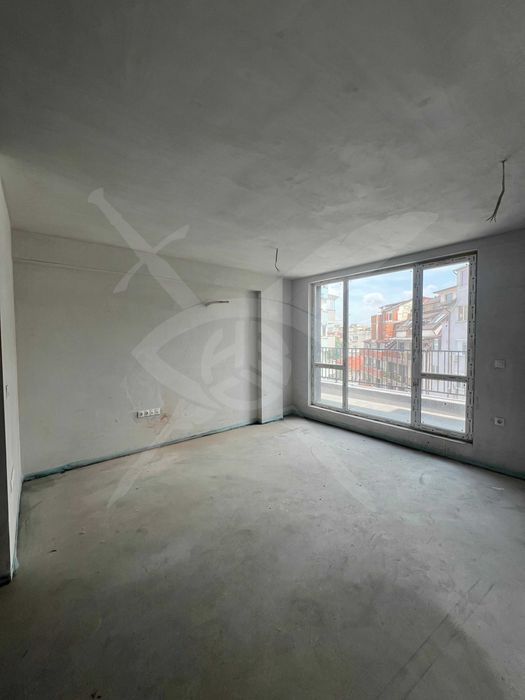 Продава се Тристаен апартамент в Пловдив, Център - 120 кв.м за 2099 €/кв.м - Снимка #3