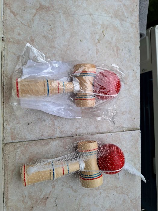 Kendama pt copii buna si pt parinti