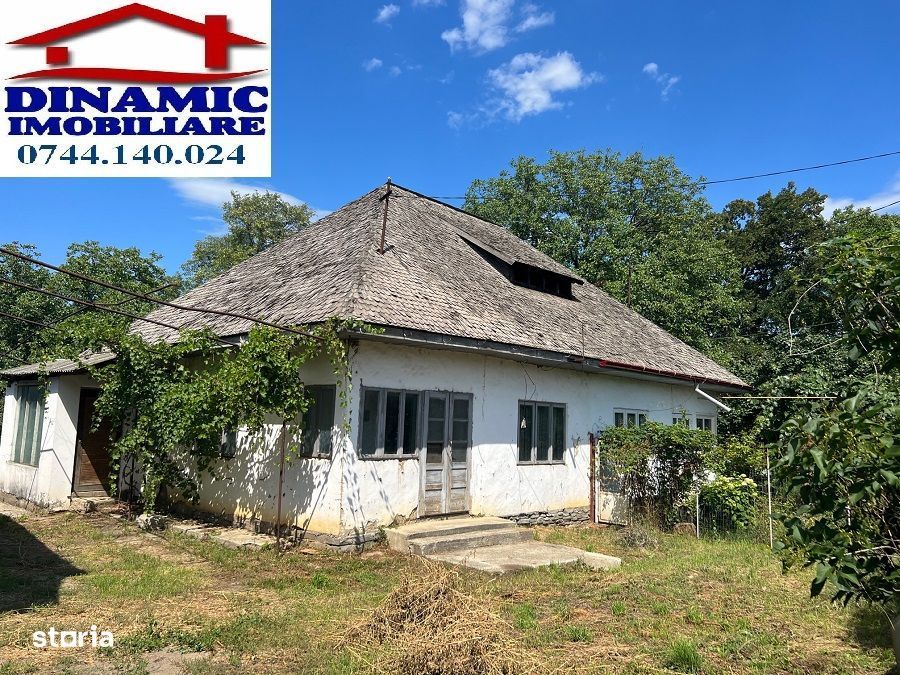 Casă + Hală cu 620 mp teren, Str. Izvoare. Preț 65000 eur/ pachet