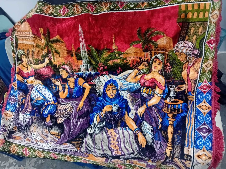 Carpeta rară din colectia Rapirea din Serai