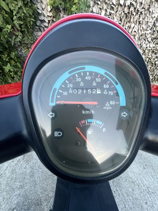 Scuter 49 cc Motowell Germania( Vespa Primavera)service, 2200 km, acte