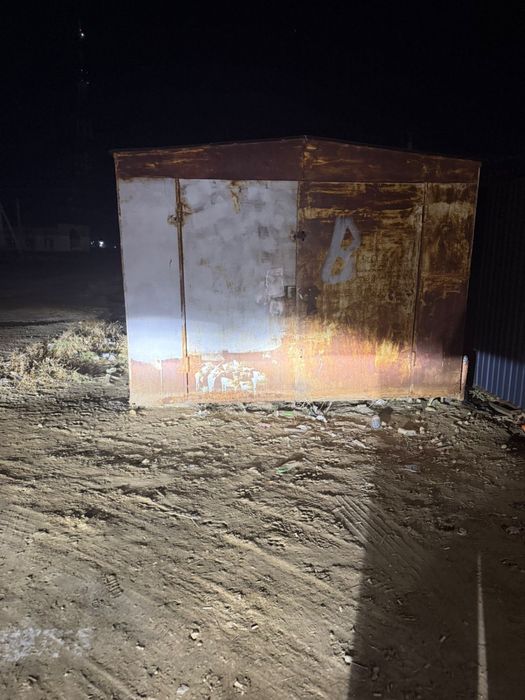 Продается железный гараж