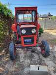 Tractor u445 stare perfectă,baterie nouă,instalație nouă, 2 manete