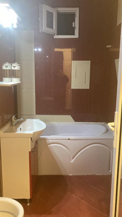 Inchiriere spatiu comercial inel 2