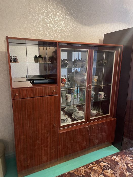 Шкаф сервант 5000