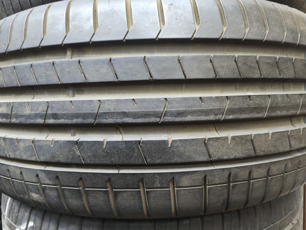 245-35-R21 pirelli