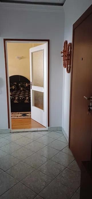 Дава се под наем Тристаен апартамент в Варна, Червен площад - 66 кв.м за 600 € - Снимка #8