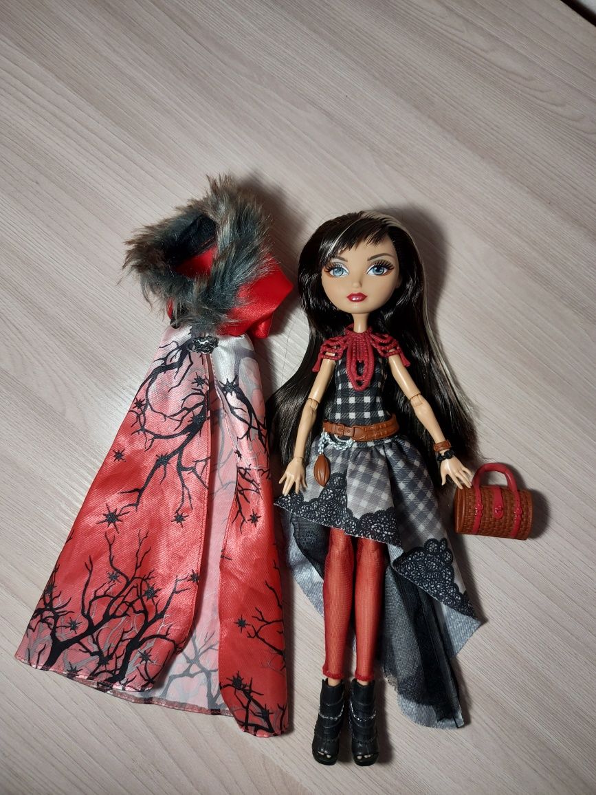 Кукла Ever After High Сериз Худ "День наследия"