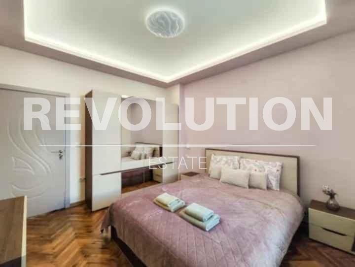 Дава се под наем Тристаен апартамент в Варна, Морска градина - 75 кв.м за 750 € - Снимка #6