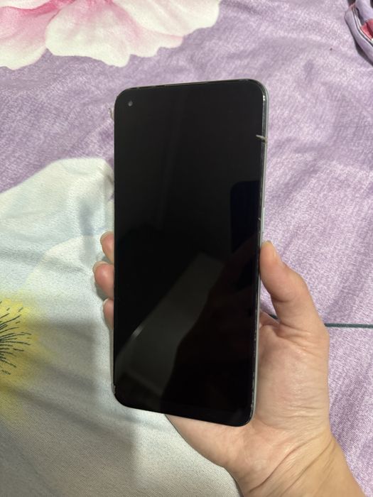 Продается телефон oppo a 52