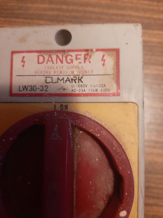 Електрически прекъсвачи