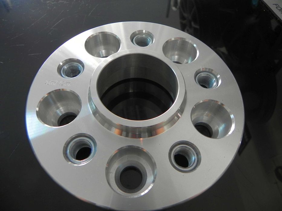 Flanse Distantiere 4x100 5x100 5x108 5x112 5x114.3 5x120 5x130 6x139.7