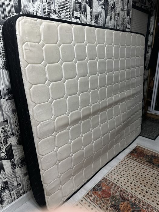 Матрас б/у 160х200