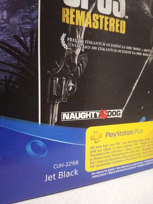 Playstation 4 Slim 1 TB / пълен комплект /