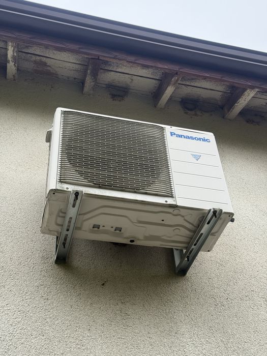 Продавам климатик Panasonic