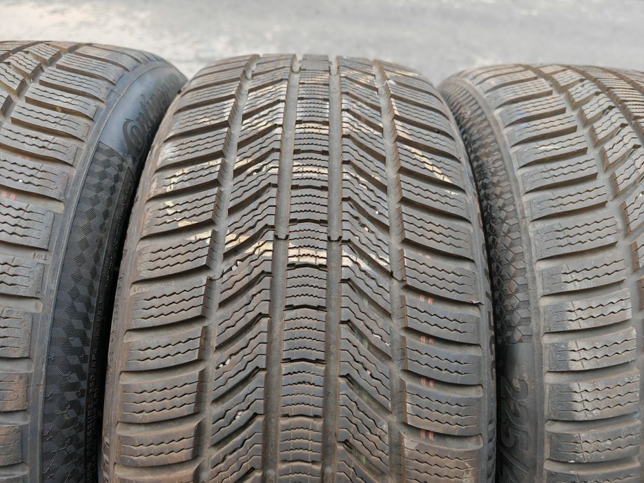 Зимни гуми 225/40/18 - Continental WinterContact 870P