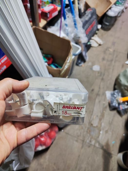 Скобы для кабеля