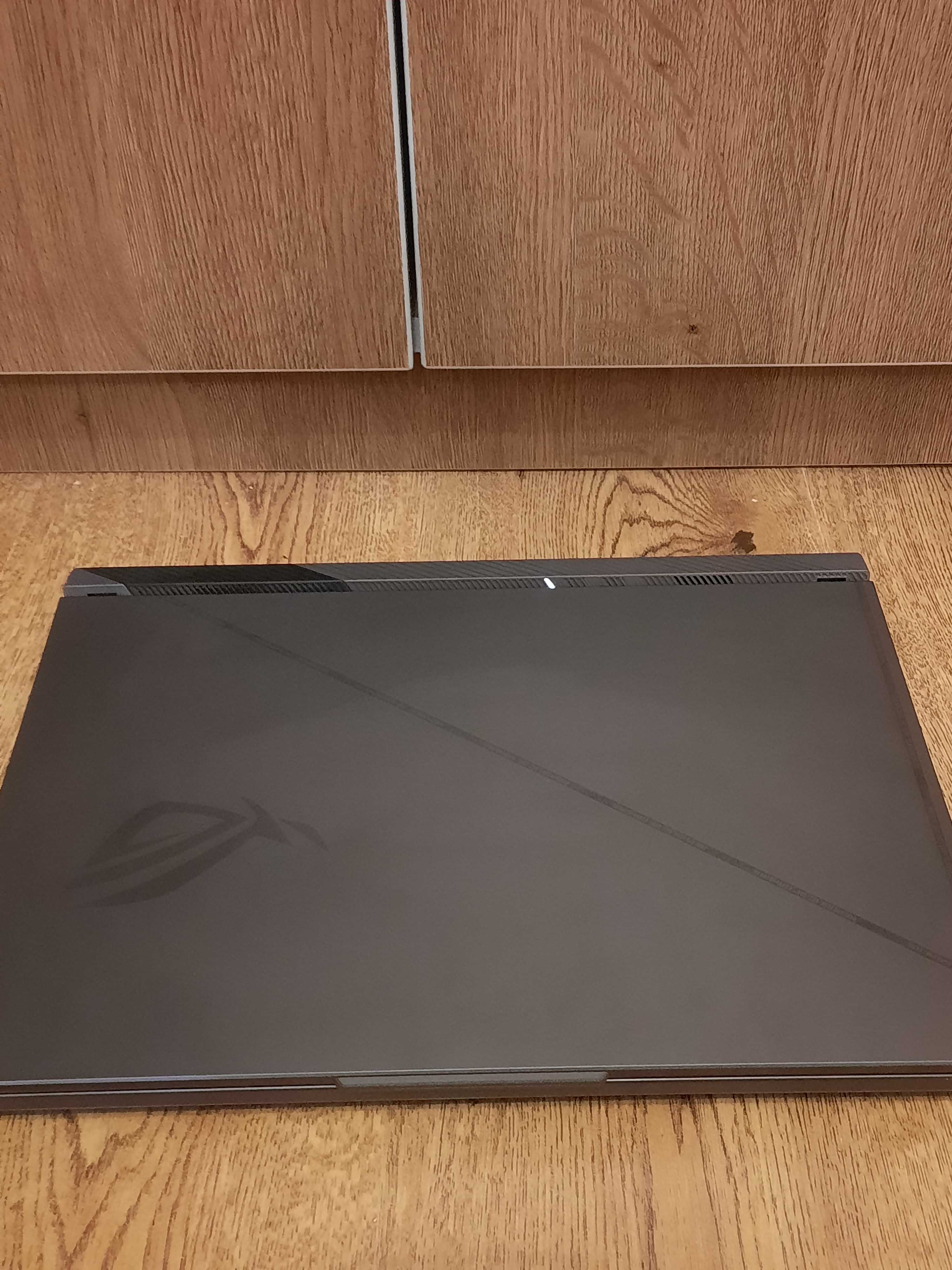 Vand Produsul Laptop ASUS Gaming 16'' ROG Strix G16 detalii privat