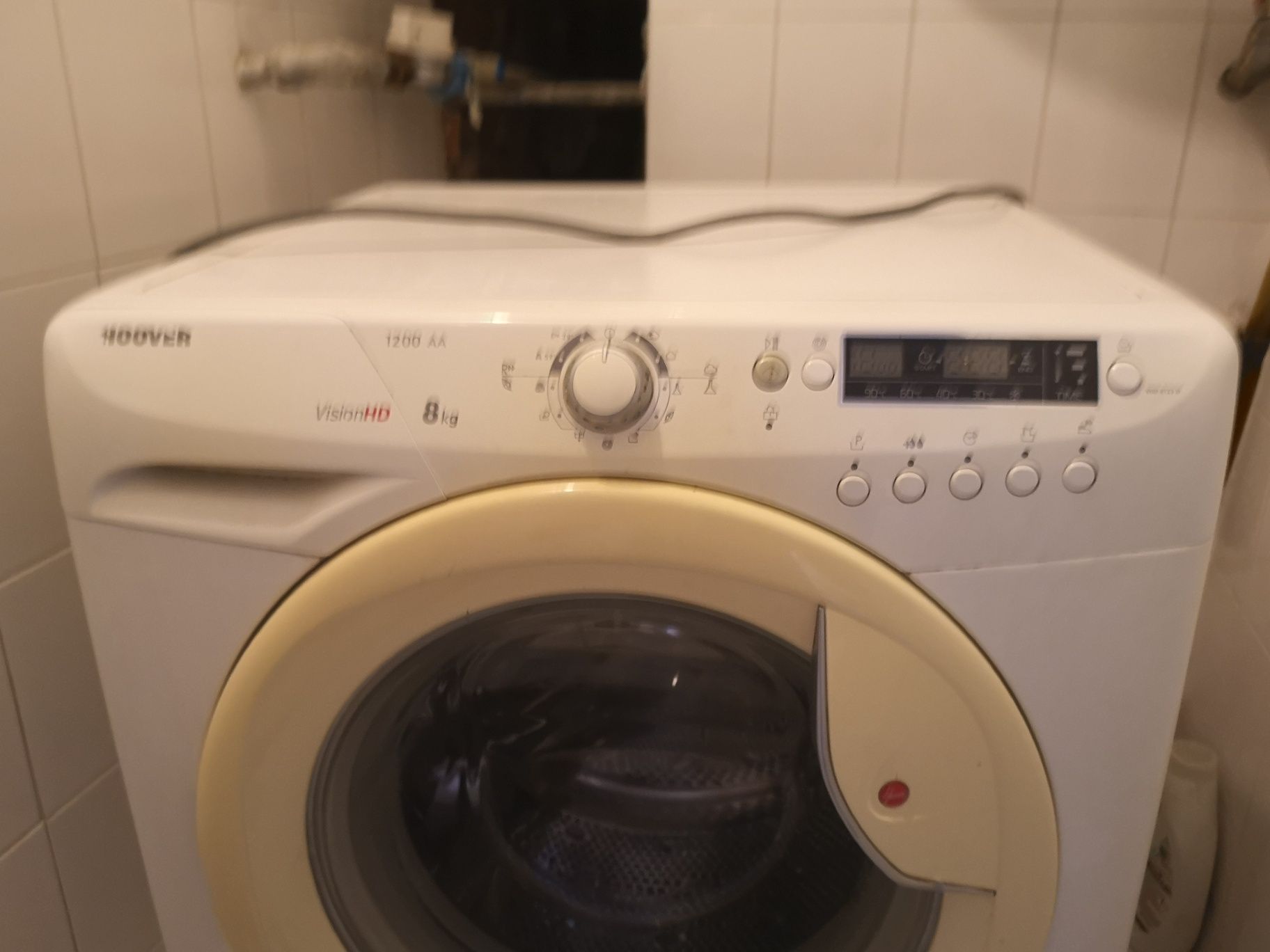 Автоматична пералня Hoover 1200HD 8кг