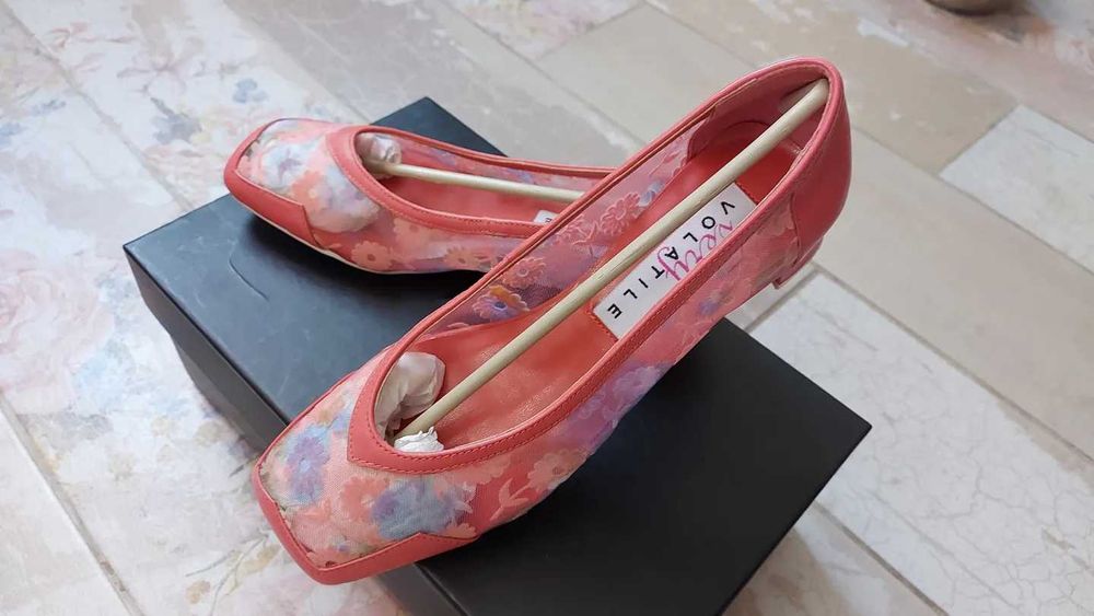 VAND# Pantofi-balerini din piele roz