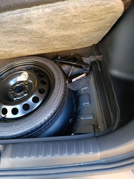 Tracker 23 yil premier