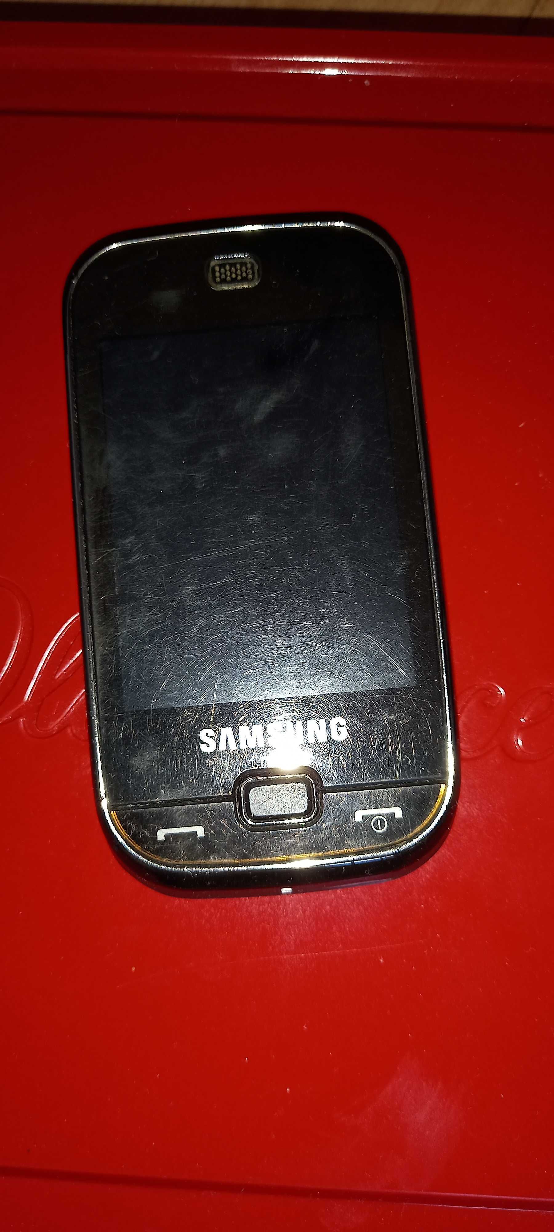 Telefon samsung b5722