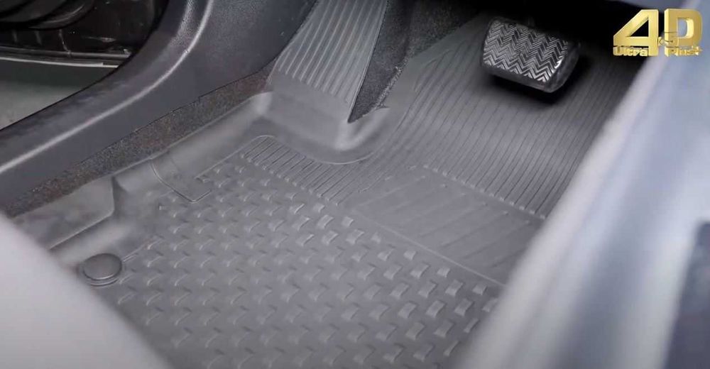 Гумени стелки Toyota Auris, CHR, Corolla по модел 4D, стелки Тойота