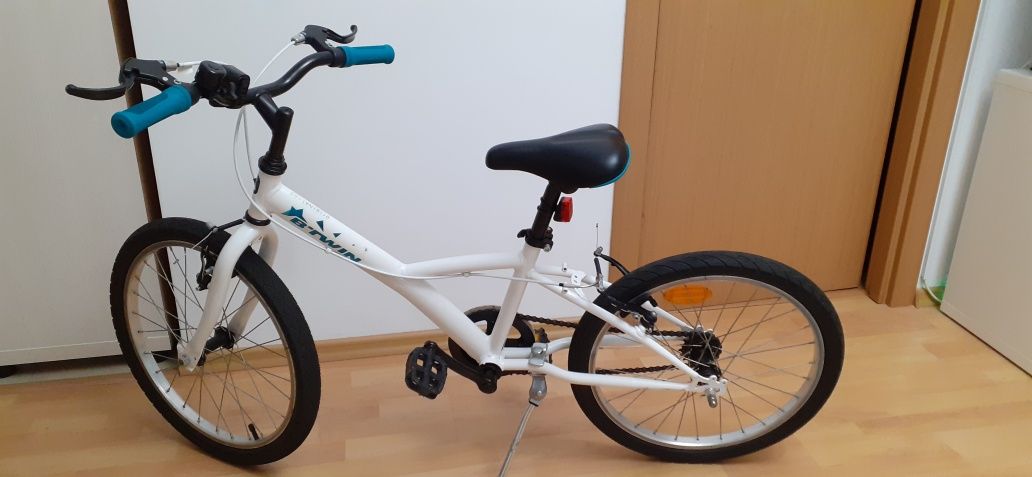 Bicicleta Btwin copii 6-9 ani