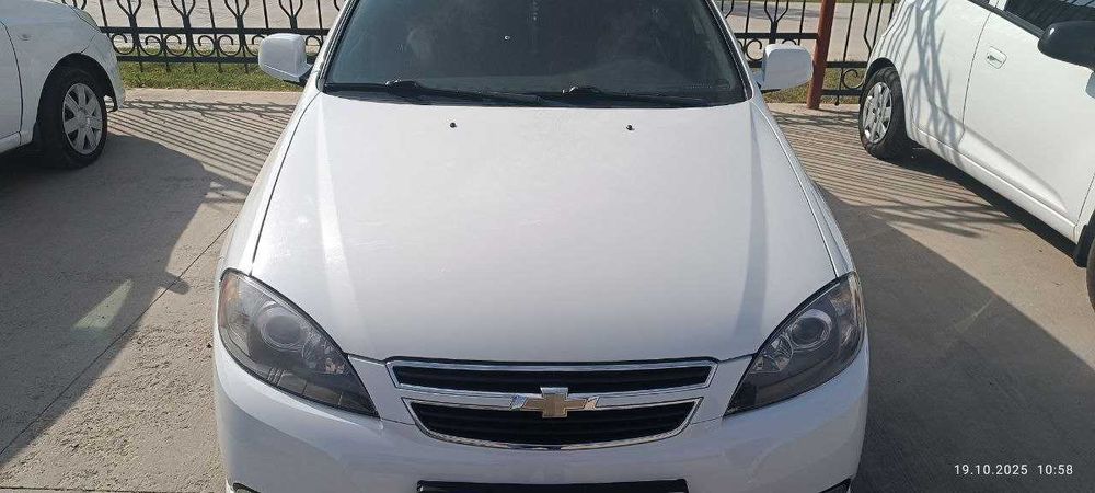 Продаётся автомобиль