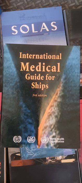 Корабна/морска литература