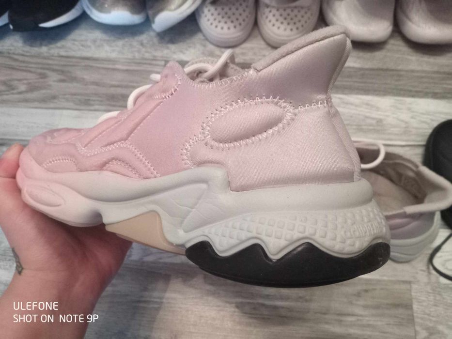 Adidași dama marca Adidas măr 38,5