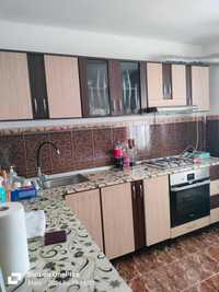 Vand Apartament 2 cam 17.000 euro negociabil.