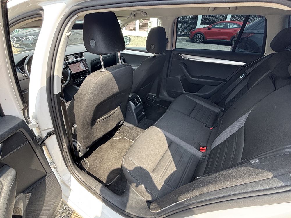 Skoda Octavia DSG – 2018 – Navi mare,foarte bine întreținută