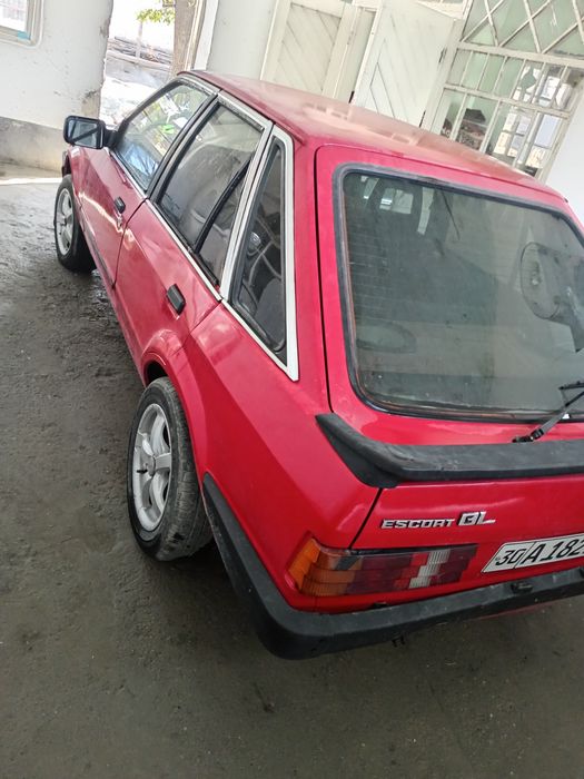 FORD srochni sotiladi kelishtirib beramiz