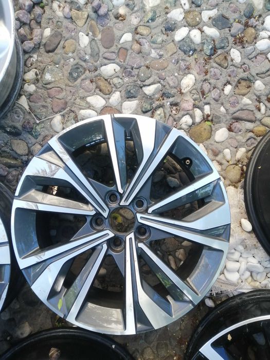 1 брой Джанта за Peugeot 508 -3008 -5008 17,18,19 цола