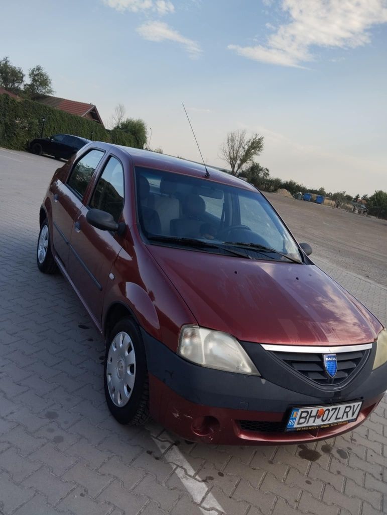 Vând Logan in stare buna