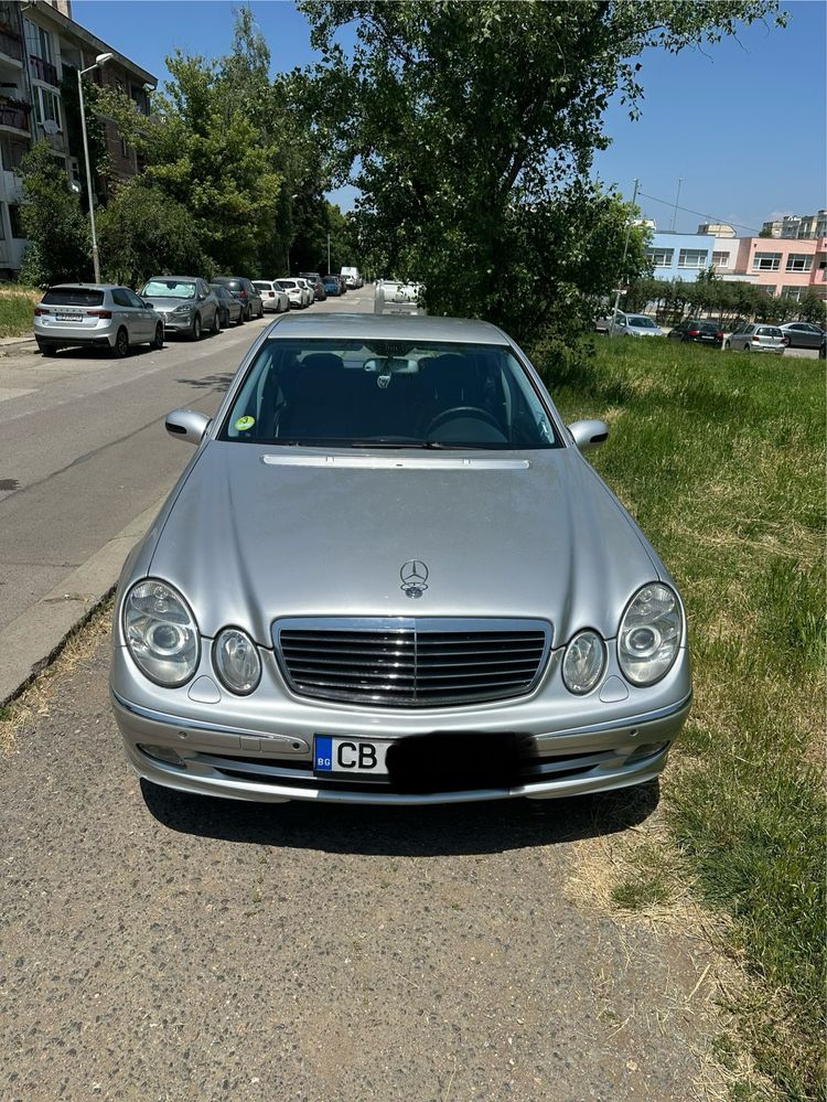 Мерцедес w211 E220 Avangarde